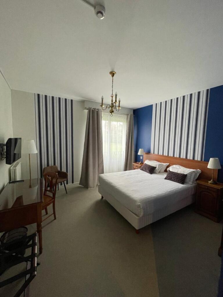 Hotel De La Marine แซ็ง-เตร์แบล็ง ภายนอก รูปภาพ